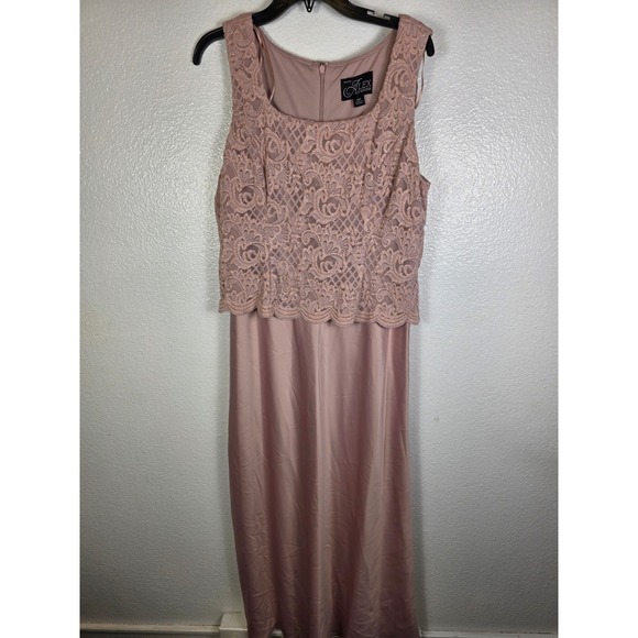 Alex Evenings Dresses & Skirts - Alex Evenings Petite‎ 14P Lace Bodice Sleeveless Maxi Gown Mauve Pink